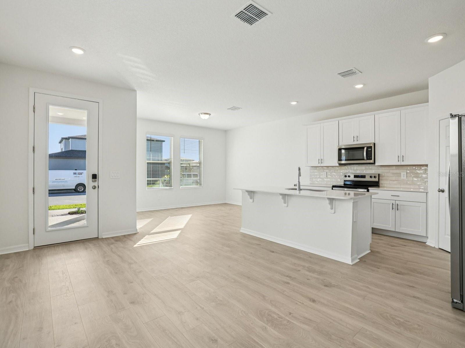 4689 Cross Prairie Pkwy, Saint Cloud, FL 34772 photo