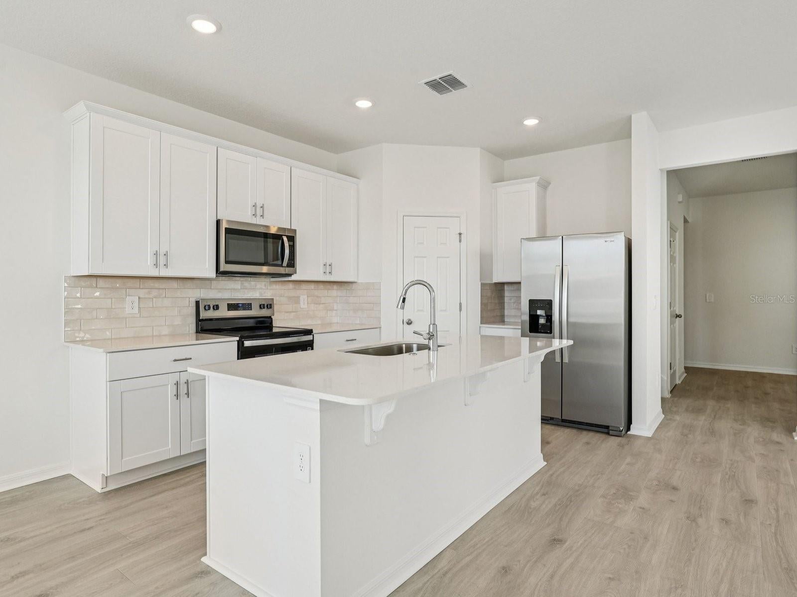 4689 Cross Prairie Pkwy, Saint Cloud, FL 34772 photo