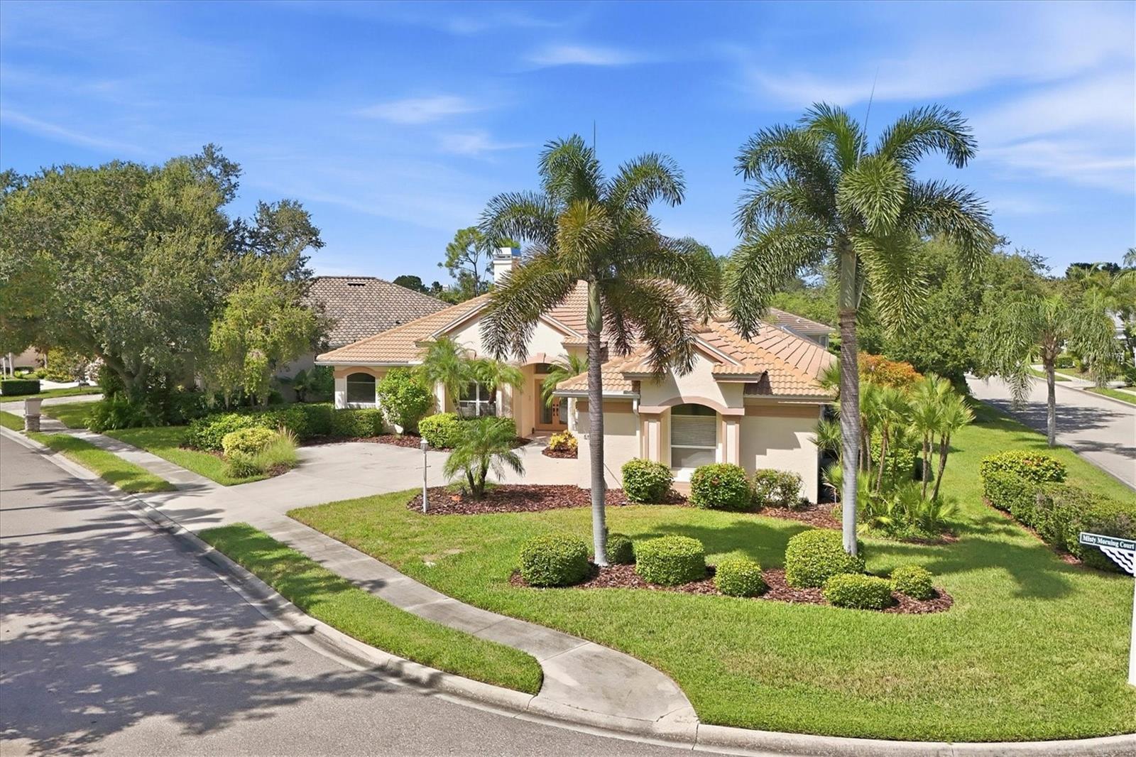8404 Misty Morning Ct, Lakewood Ranch, FL 34202