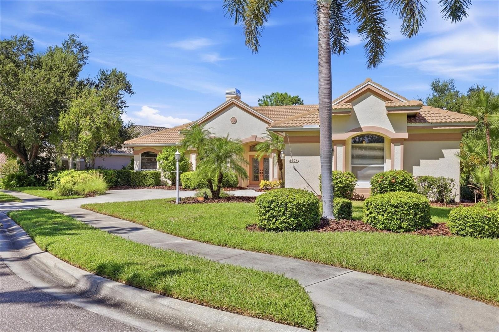 8404 Misty Morning Ct, Lakewood Ranch, FL 34202 photo