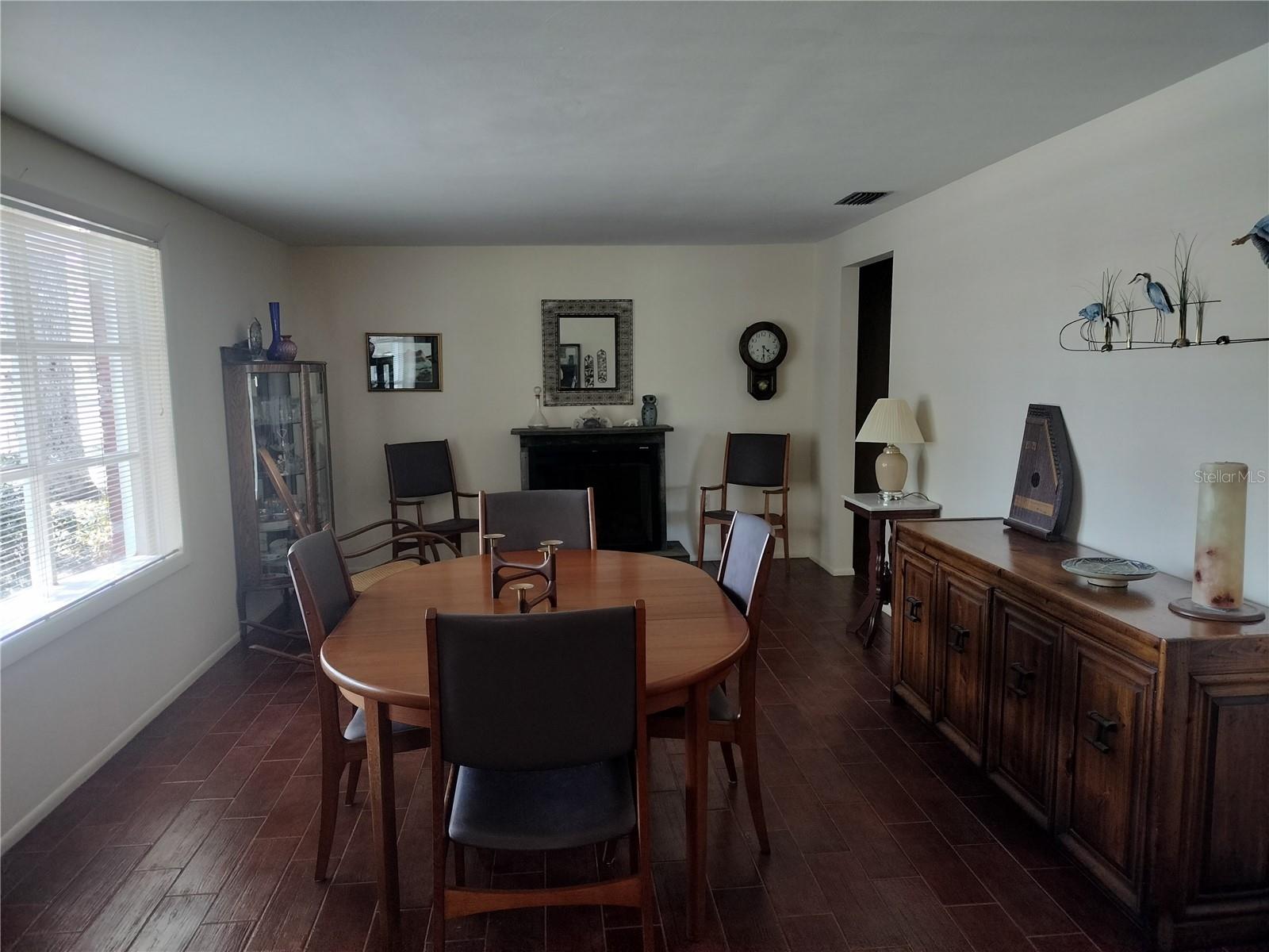 39133 5 Ave, Zephyrhills, FL 33542 photo
