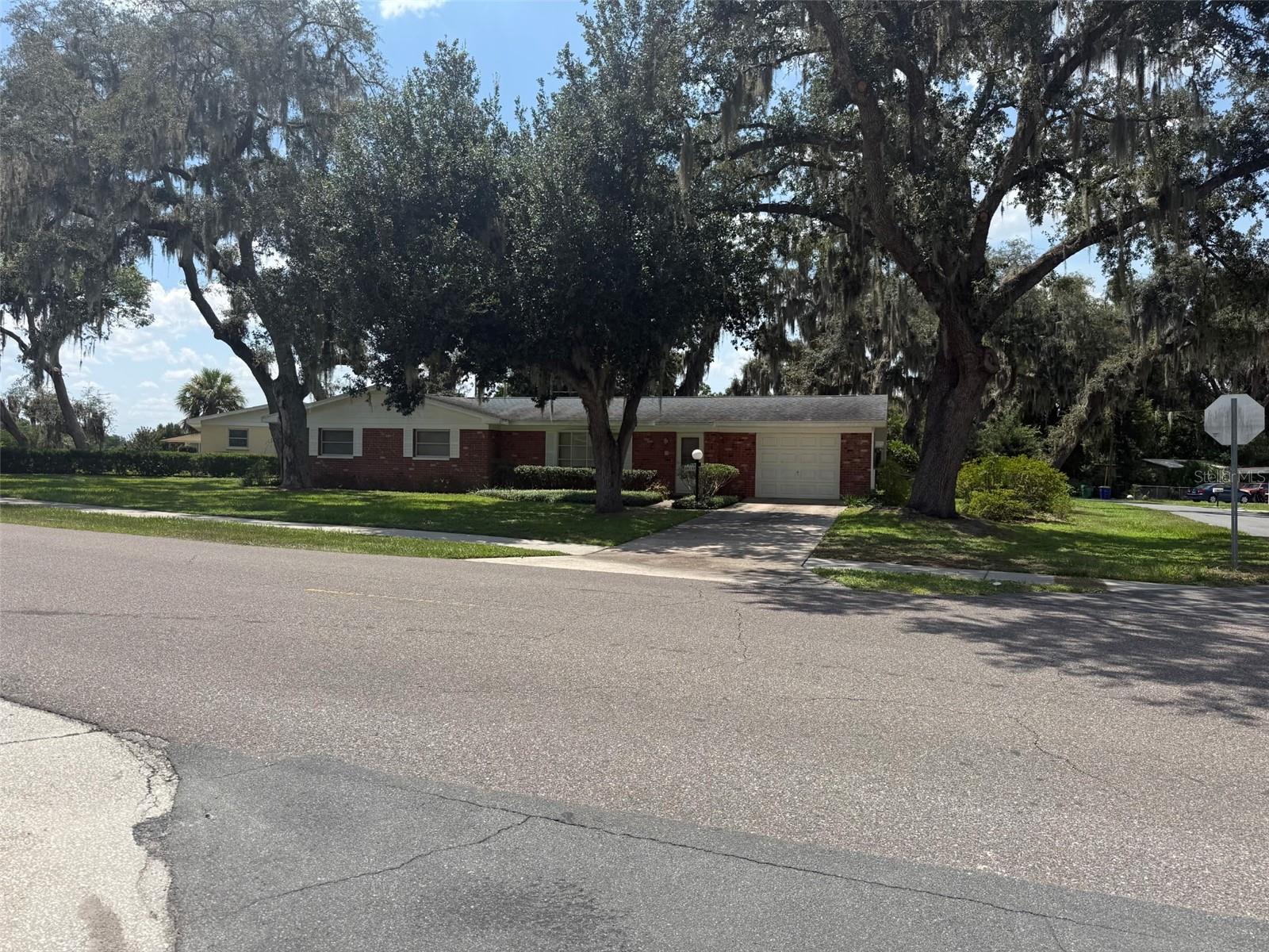39133 5 Ave, Zephyrhills, FL 33542