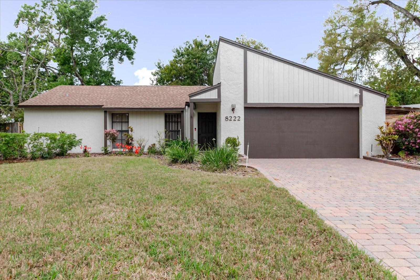 8222 La Serena Dr, Tampa, FL 33614 photo