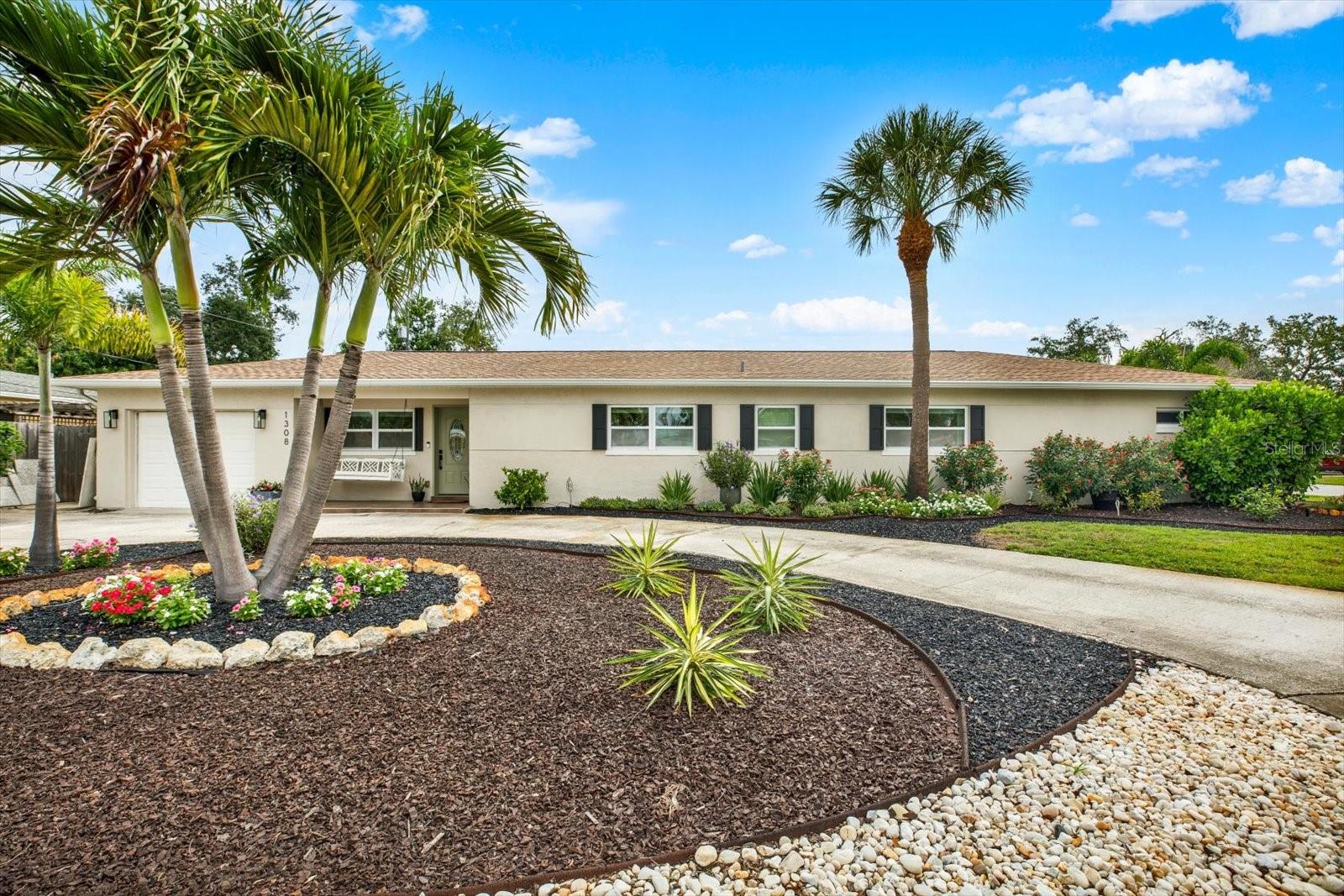 1308 Marion Dr, Saint Petersburg, FL 33707