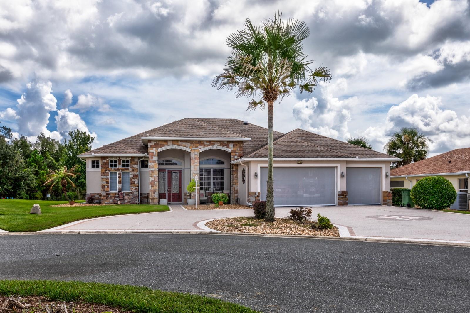 27028 English Ct, Leesburg, FL 34748 photo