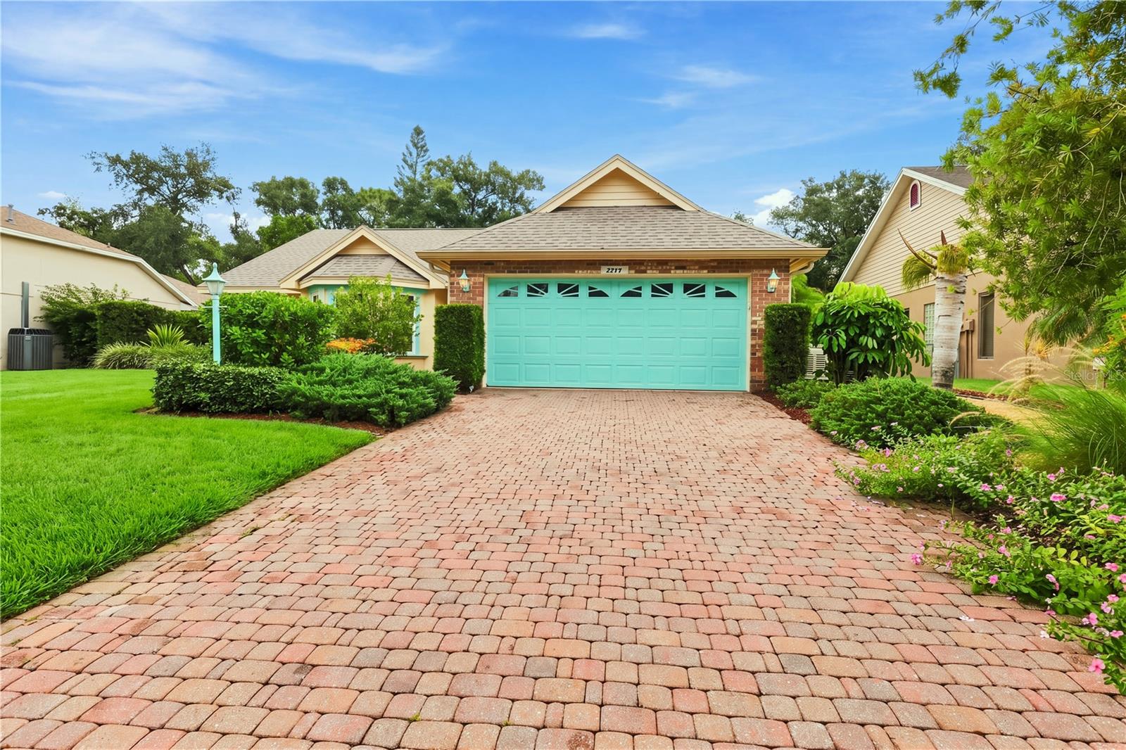 7311 43 St, Sarasota, FL 34243 photo