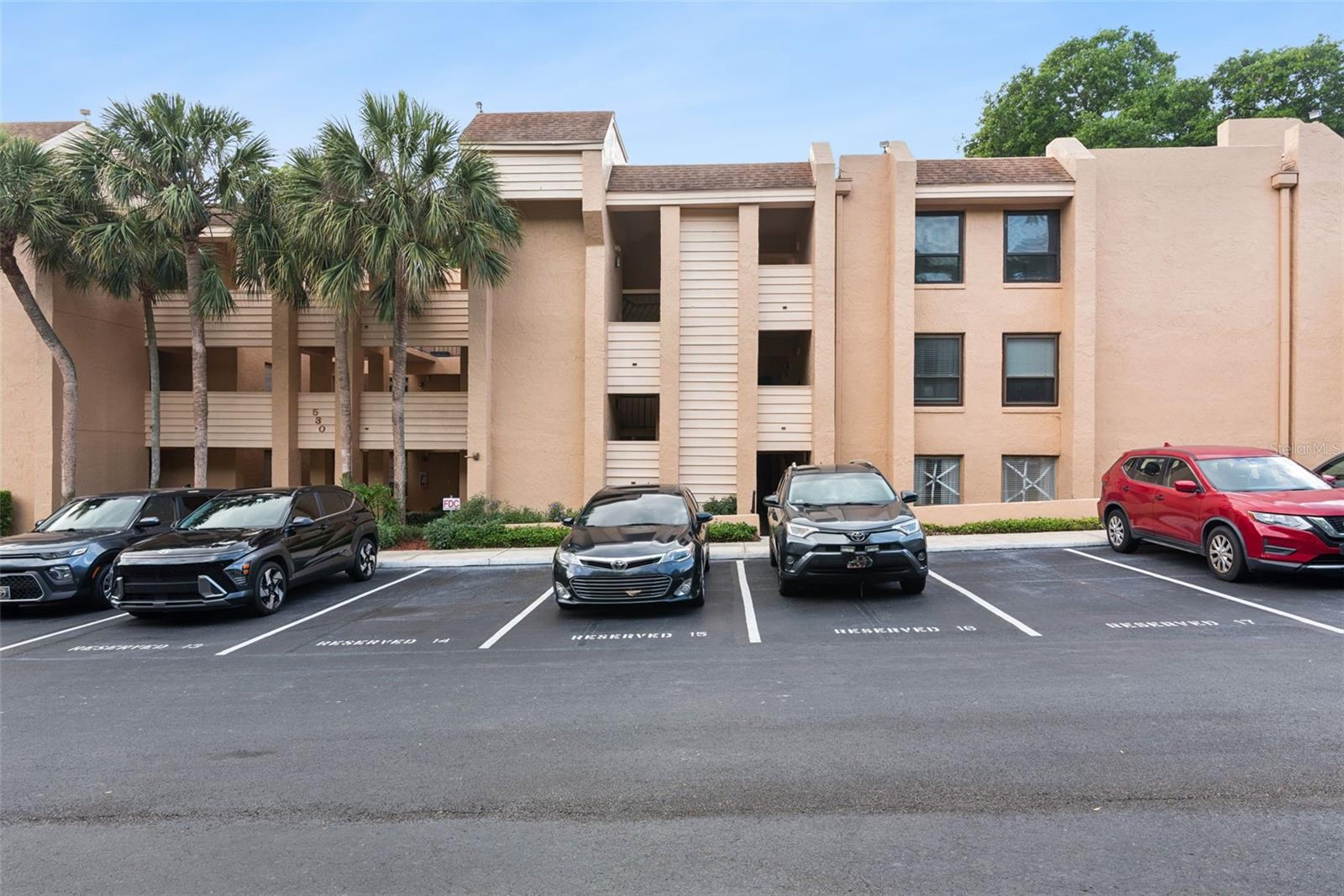 530 Cranes Way, Altamonte Springs, FL 32701