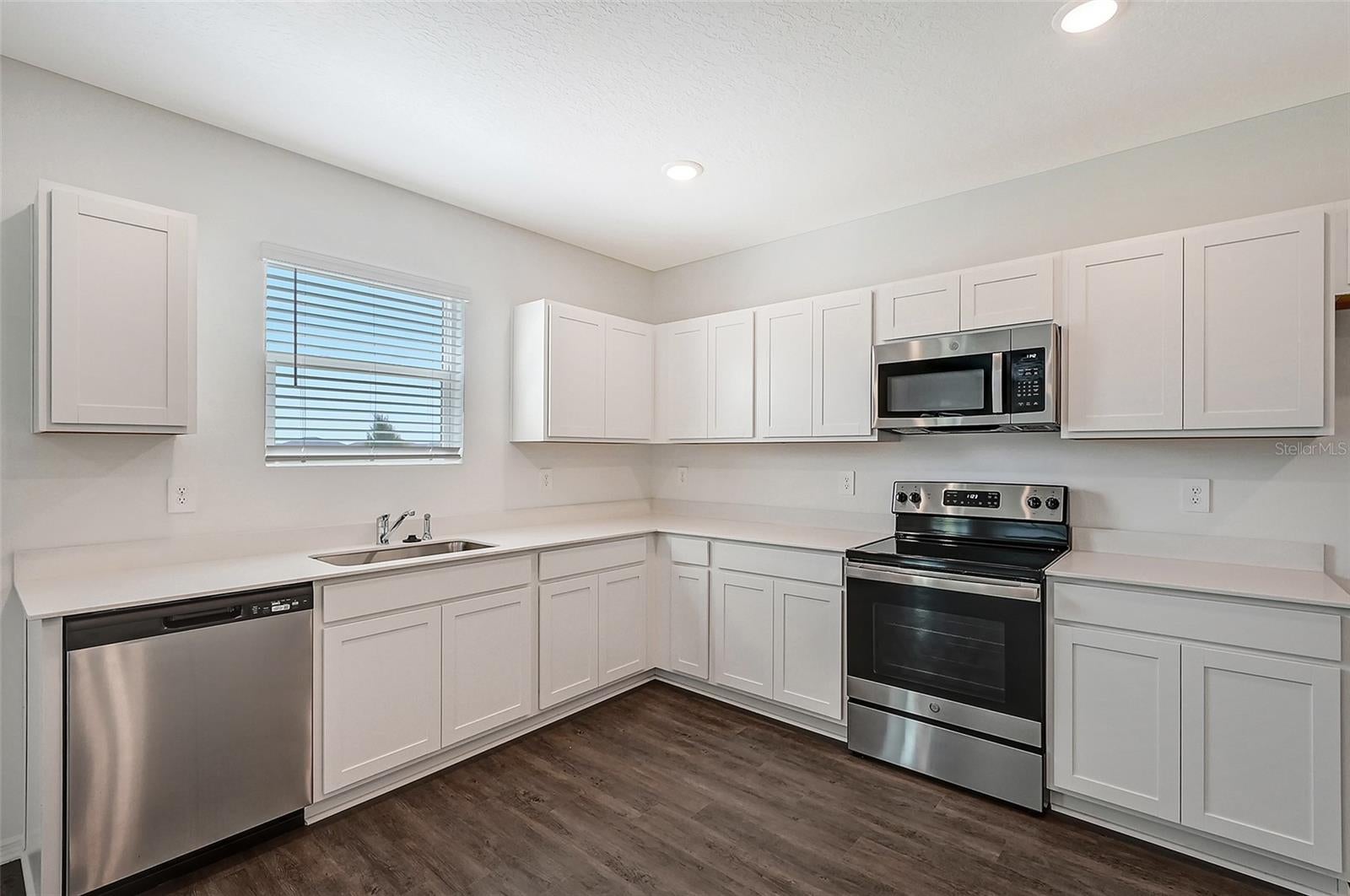 11391 Lake Louisa Terrace, Sarasota, FL 34241 photo