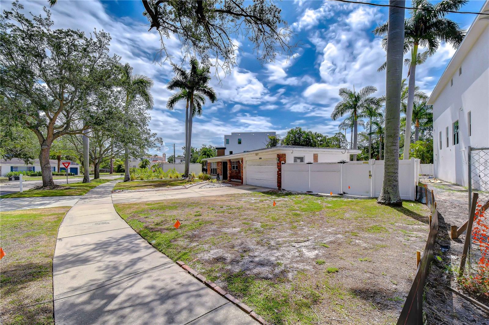 5006 W Dickens Ave, Tampa, FL 33629 photo