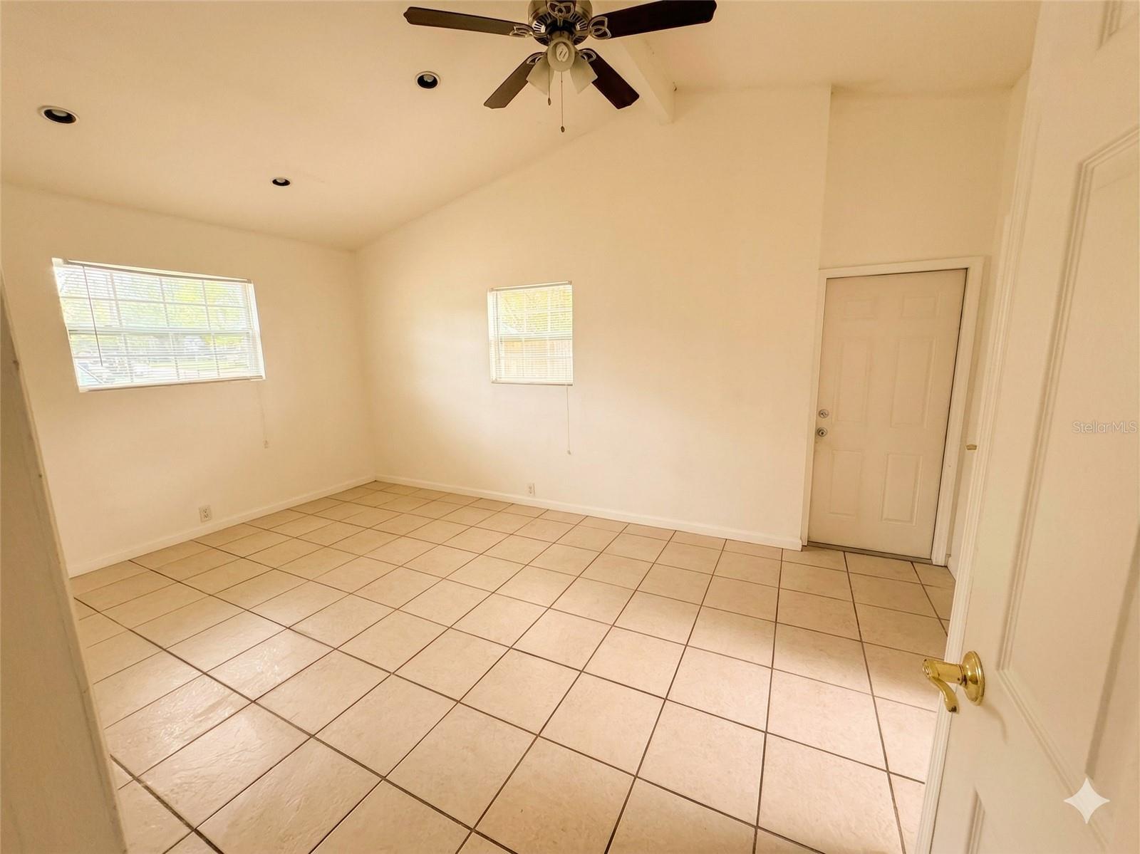 4161 Bluefish Dr, Saint Petersburg, FL 33705 photo