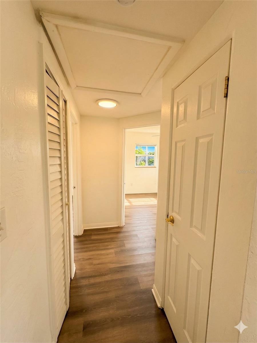 4161 Bluefish Dr, Saint Petersburg, FL 33705 photo
