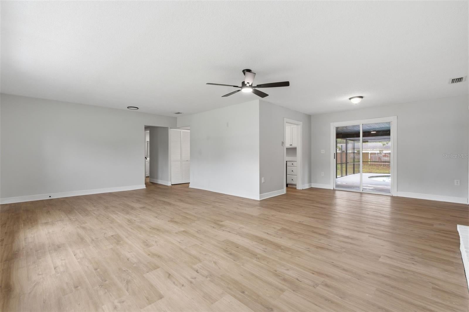 147 Colomba Rd, Debary, FL 32713 photo