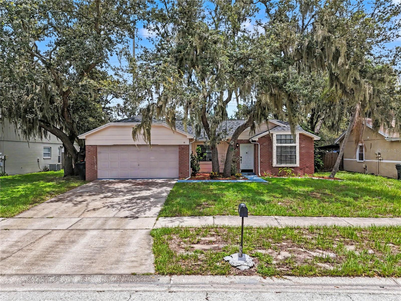 12108 Fruitwood Dr, Riverview, FL 33569