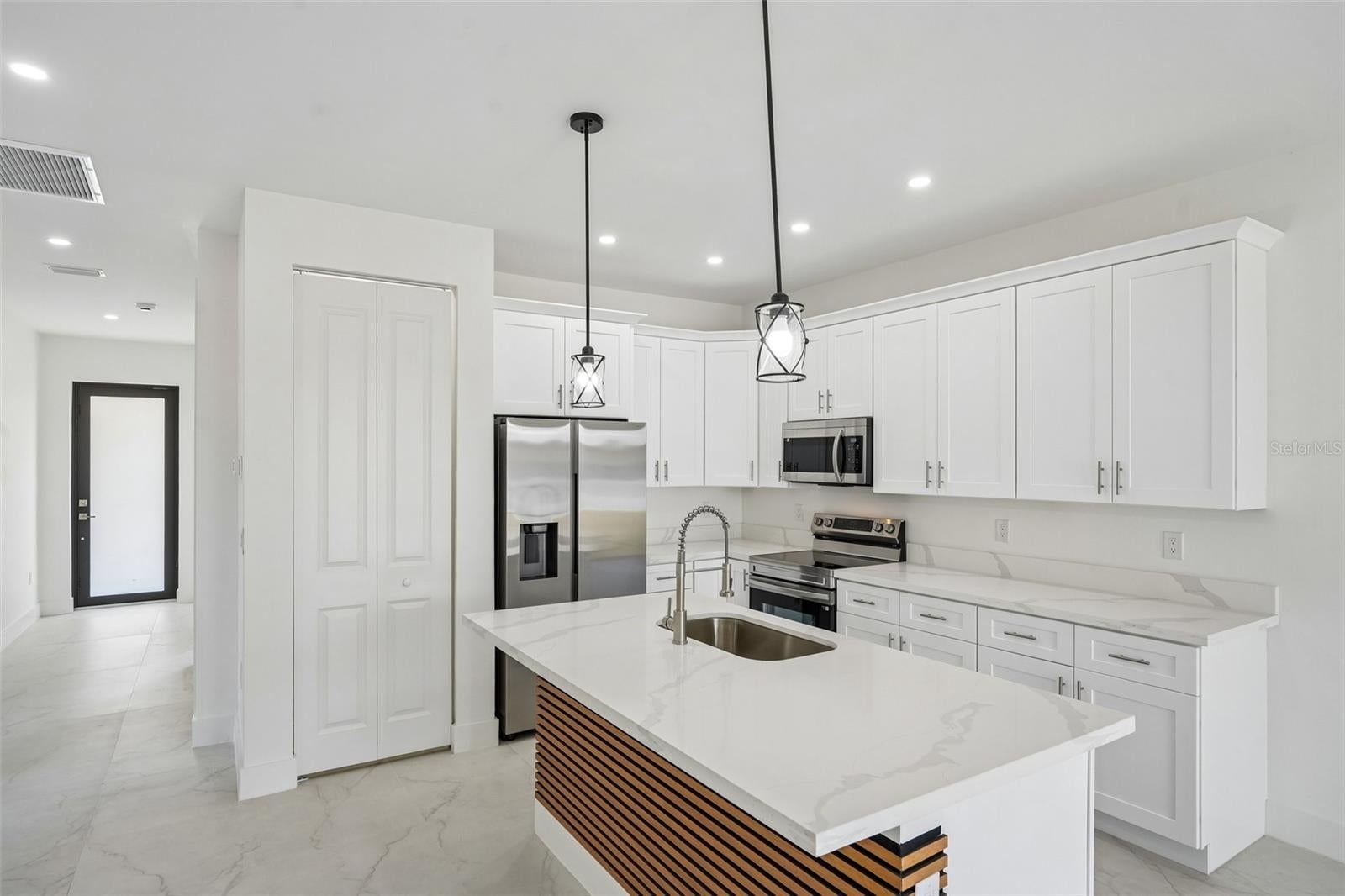 845 847 Meadow Rd, Lehigh Acres, FL 33973 photo