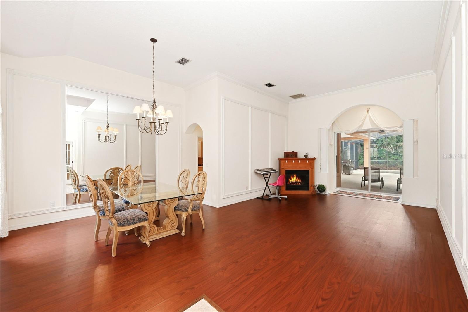 483 Wekiva Preserve Dr, Apopka, FL 32712 photo