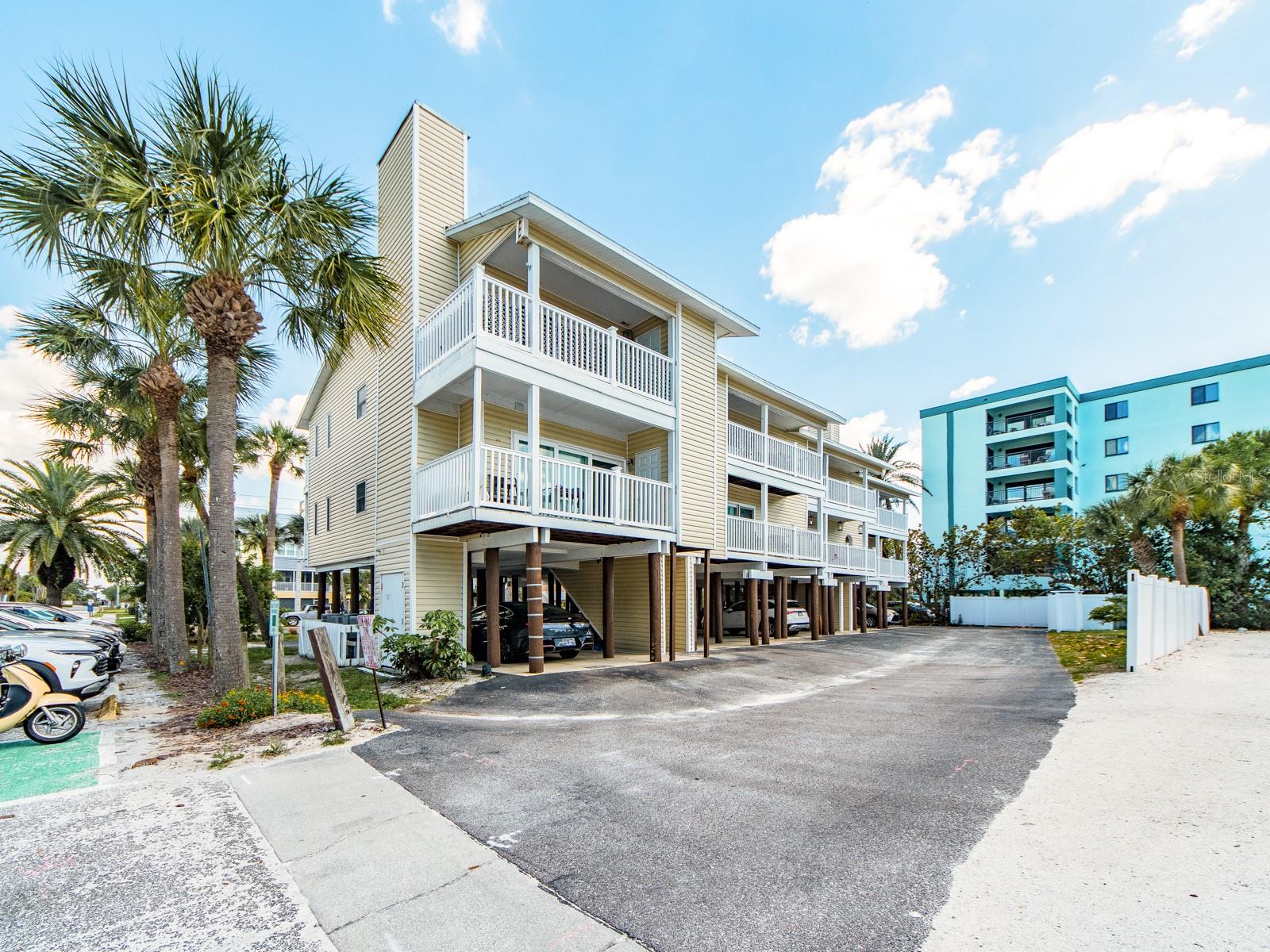 2406 Gulf Blvd #204, Indian Rocks Beach, FL 33785 photo