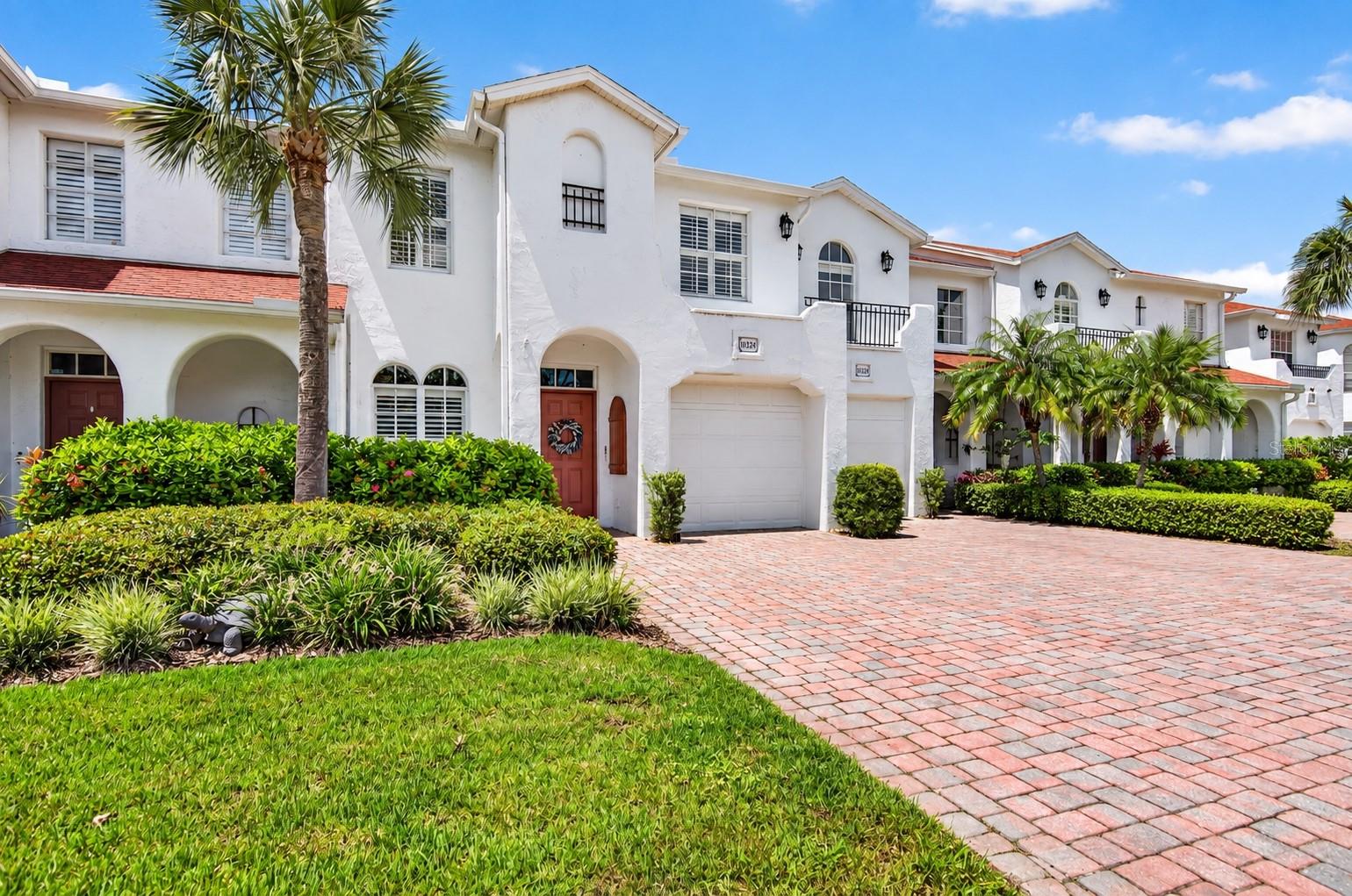 10324 Saville Rowe Ln, Tampa, FL 33626 photo