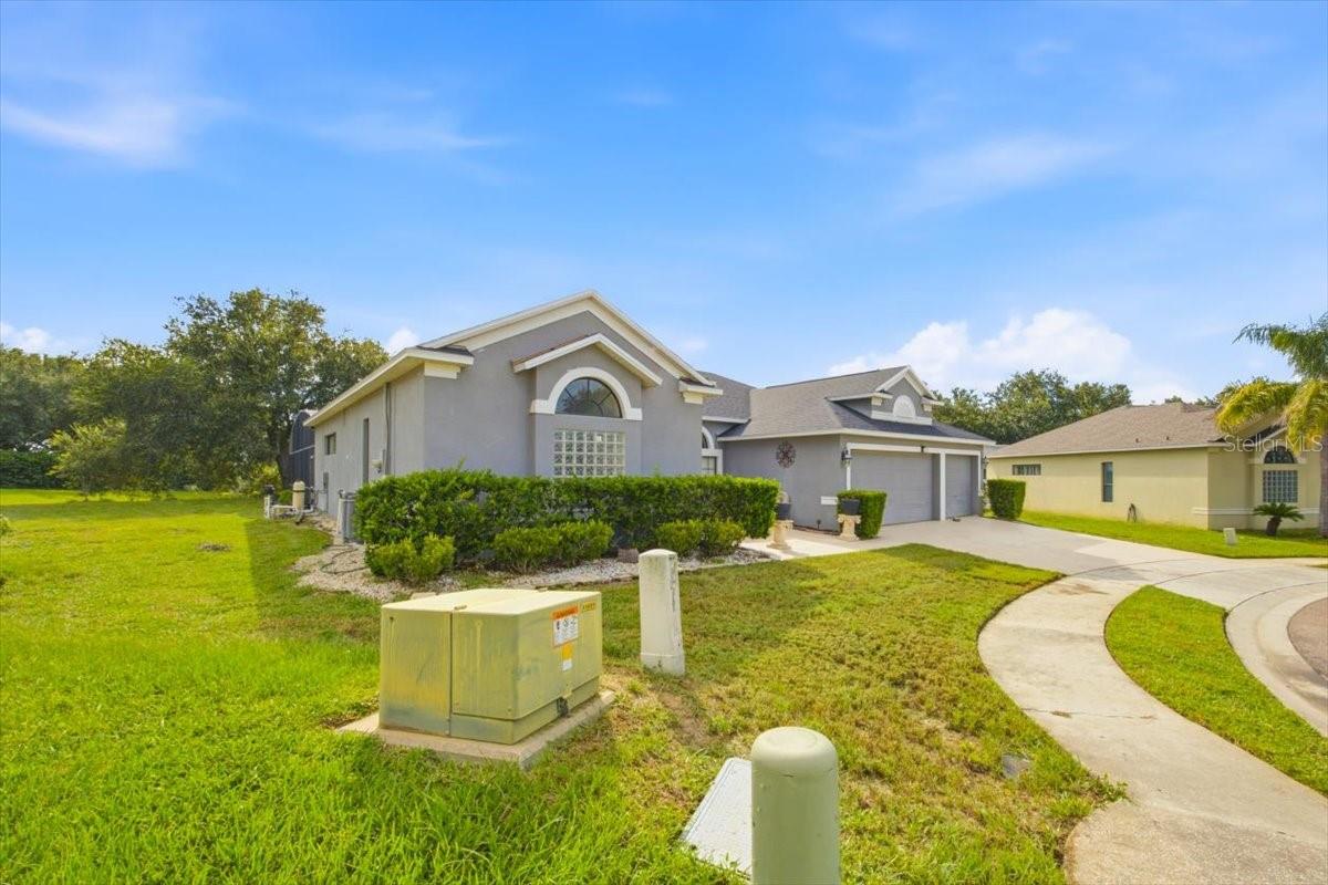 928 Coventry Rd, Davenport, FL 33897 photo