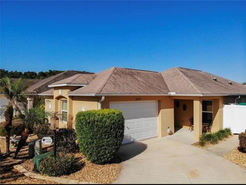 Single Family Residence in THE VILLAGES FL 3076 GULFPORT COURT.jpg