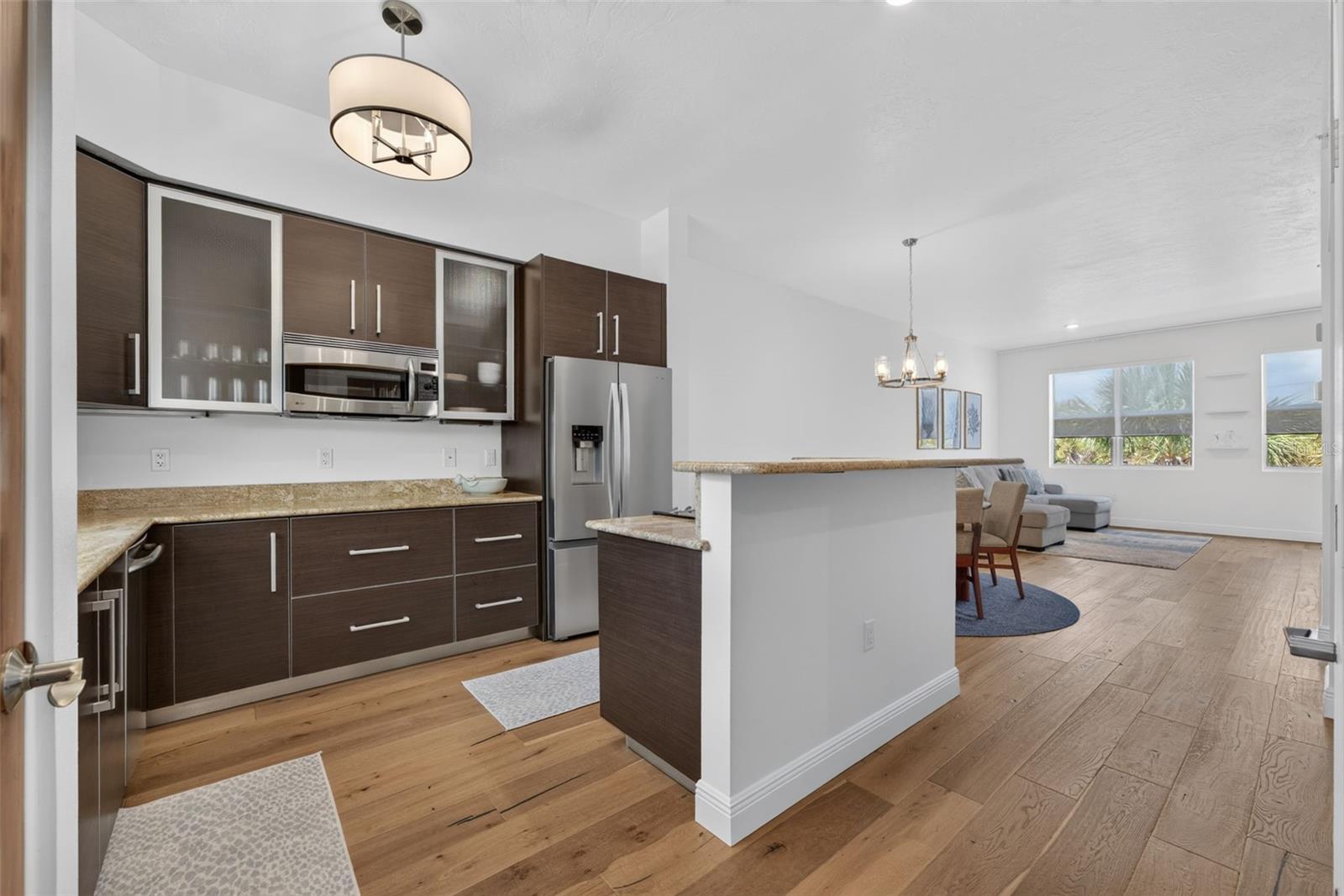 433 Central Ave, Sarasota, FL 34236 photo