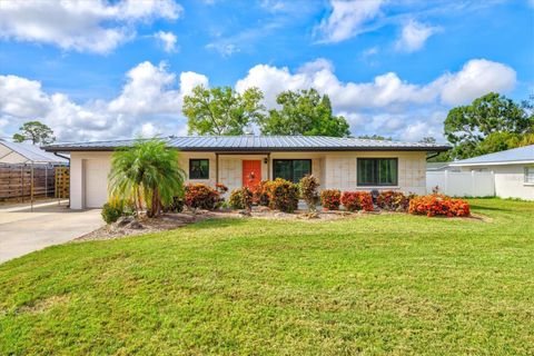 Single Family Residence in SARASOTA FL 2708 FORT WORTH STREET.jpg
