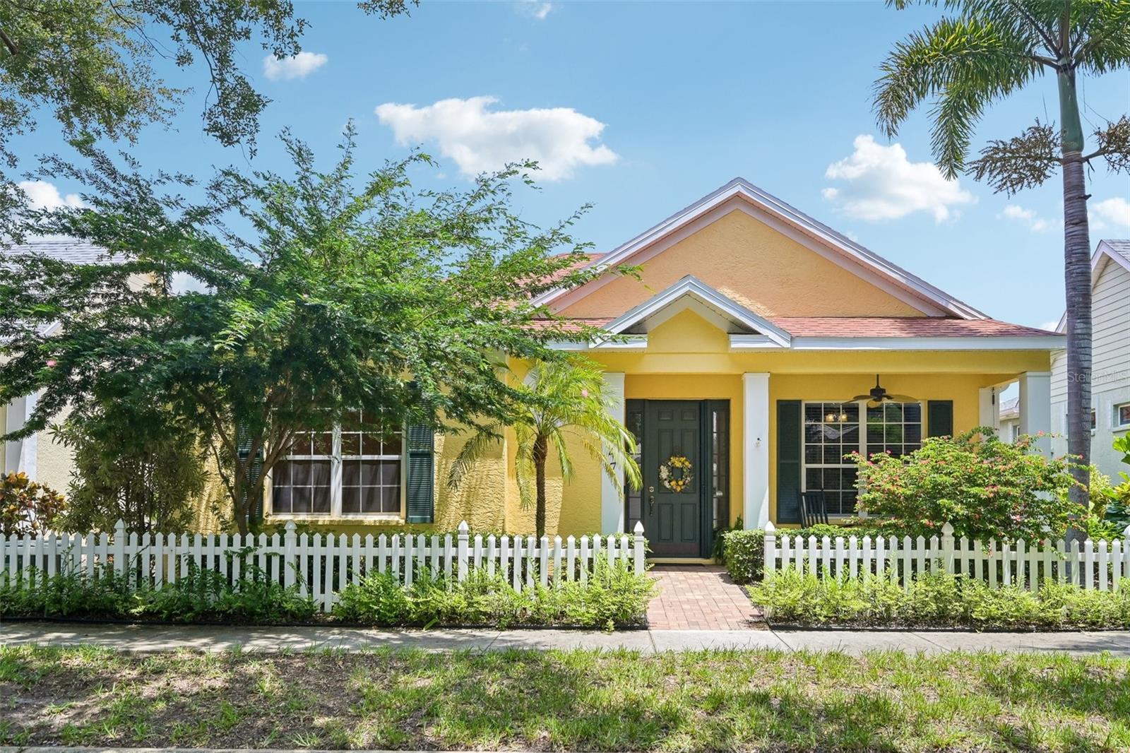 547 Meadow Sweet Cir, Osprey, FL 34229