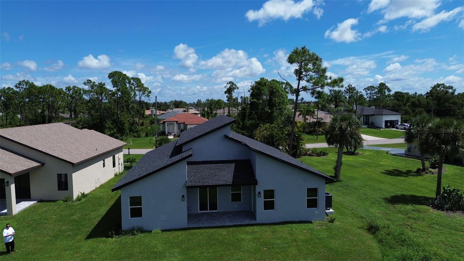 275 Antis Dr, Rotonda West, FL 33947 photo
