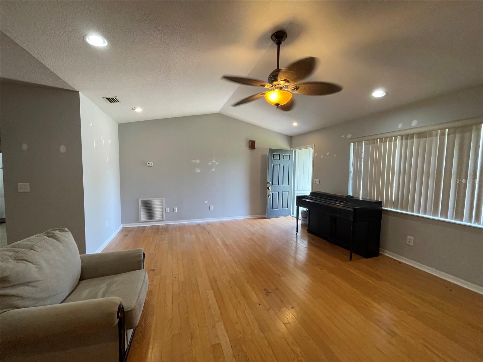 Single Family Residence in KEYSTONE HEIGHTS FL 395 SW GROVE STREET 7.jpg