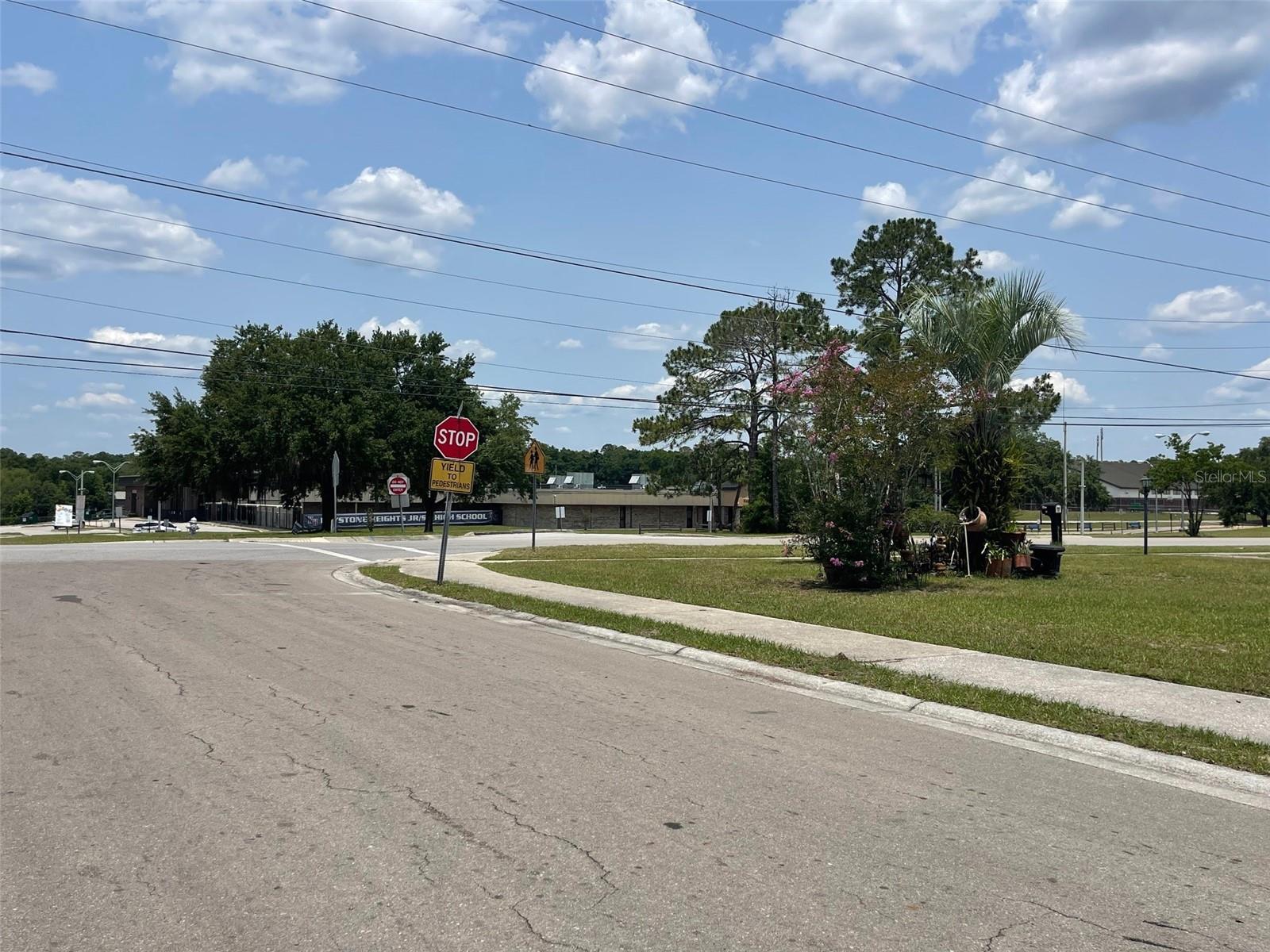 Single Family Residence in KEYSTONE HEIGHTS FL 395 SW GROVE STREET 35.jpg