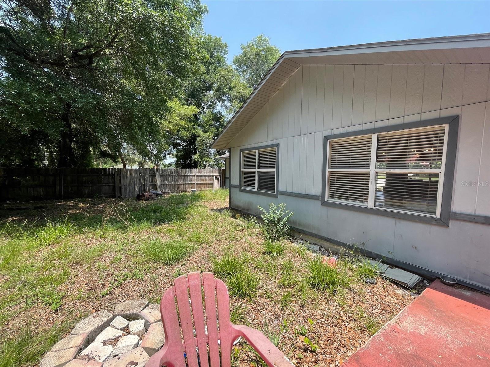 Single Family Residence in KEYSTONE HEIGHTS FL 395 SW GROVE STREET 25.jpg