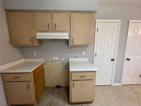 Single Family Residence in KEYSTONE HEIGHTS FL 395 SW GROVE STREET 16.jpg