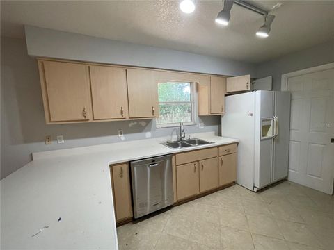 Single Family Residence in KEYSTONE HEIGHTS FL 395 SW GROVE STREET 18.jpg