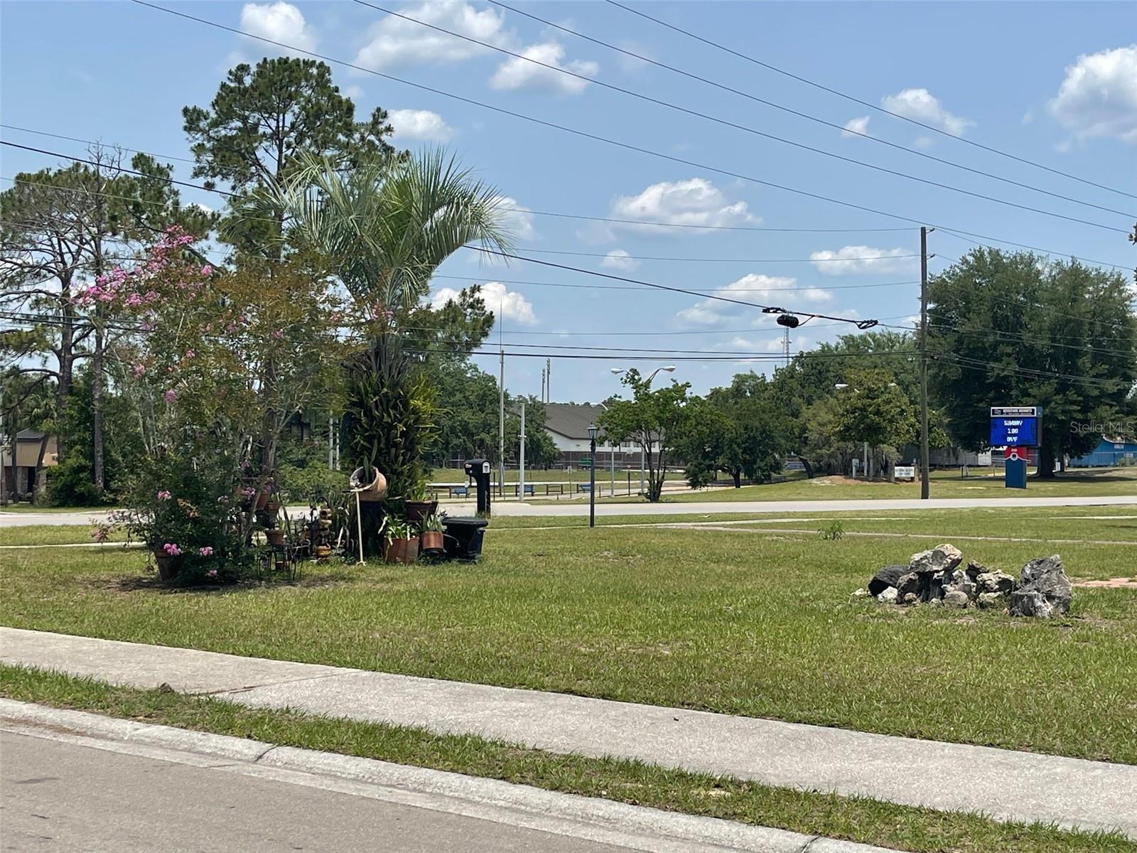 Single Family Residence in KEYSTONE HEIGHTS FL 395 SW GROVE STREET 34.jpg