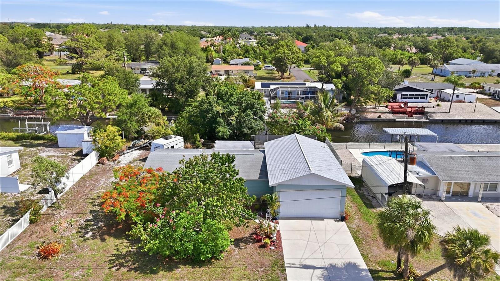 852 6 St, Englewood, FL 34223