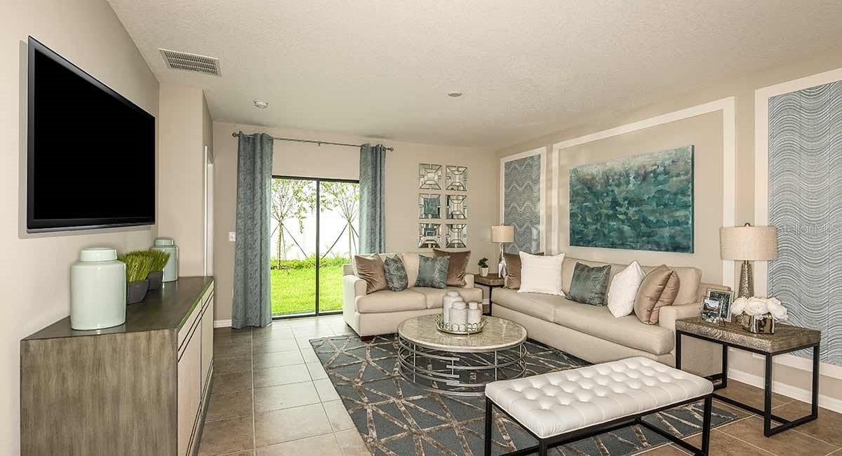 2488 Leonia Ln, Zephyrhills, FL 33541 photo