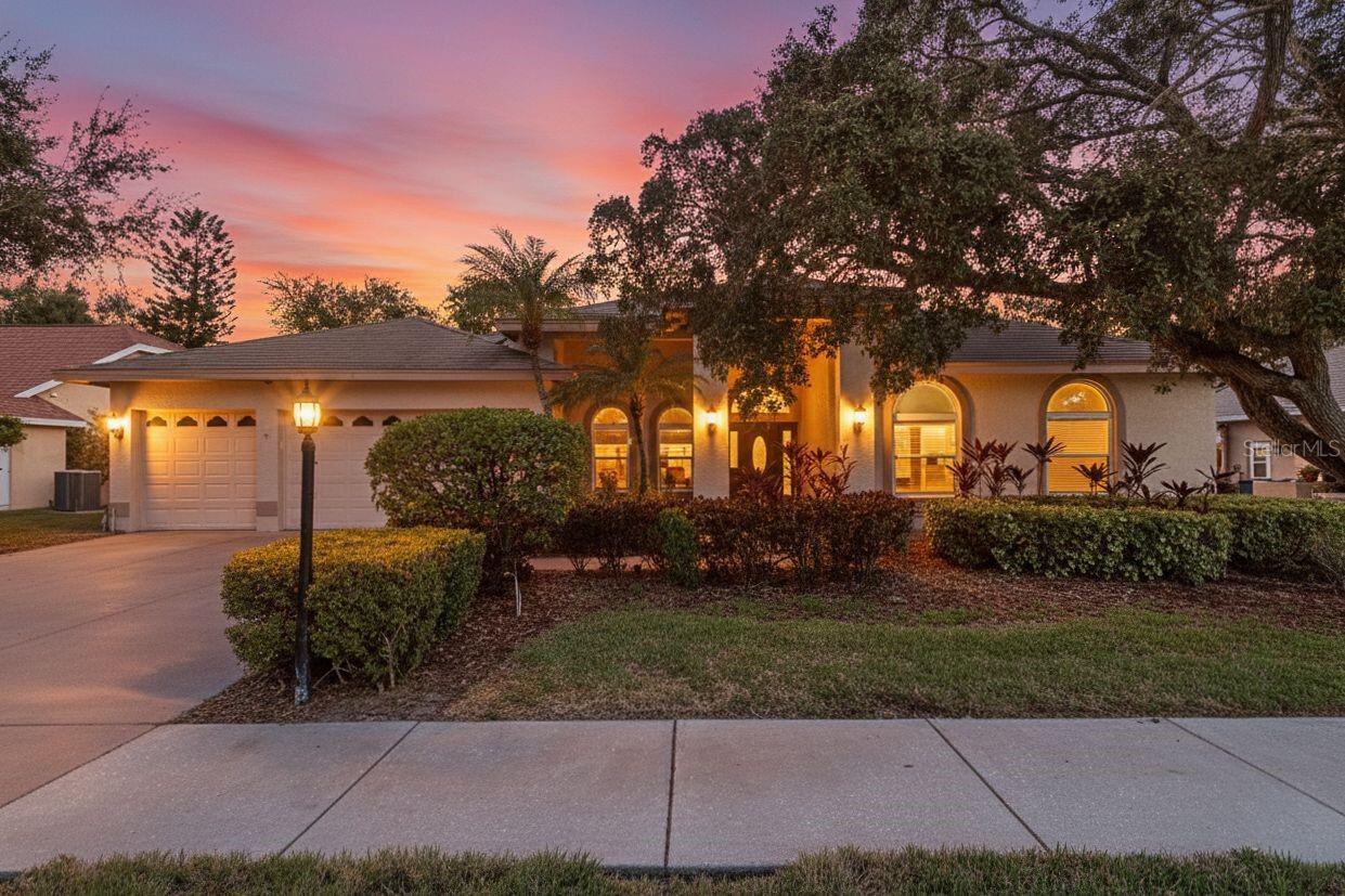 771 Weathersfield Dr, Dunedin, FL 34698 photo