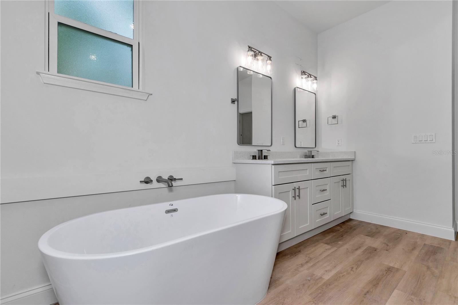 7243 N Embassy Terrace, Citrus Springs, FL 34434 photo