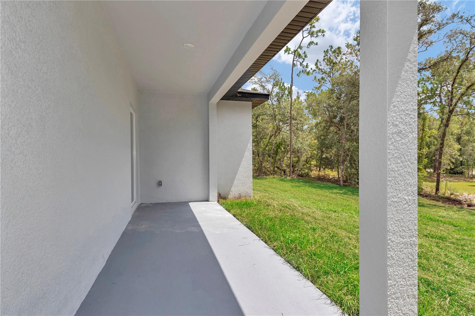 7243 N Embassy Terrace, Citrus Springs, FL 34434 photo