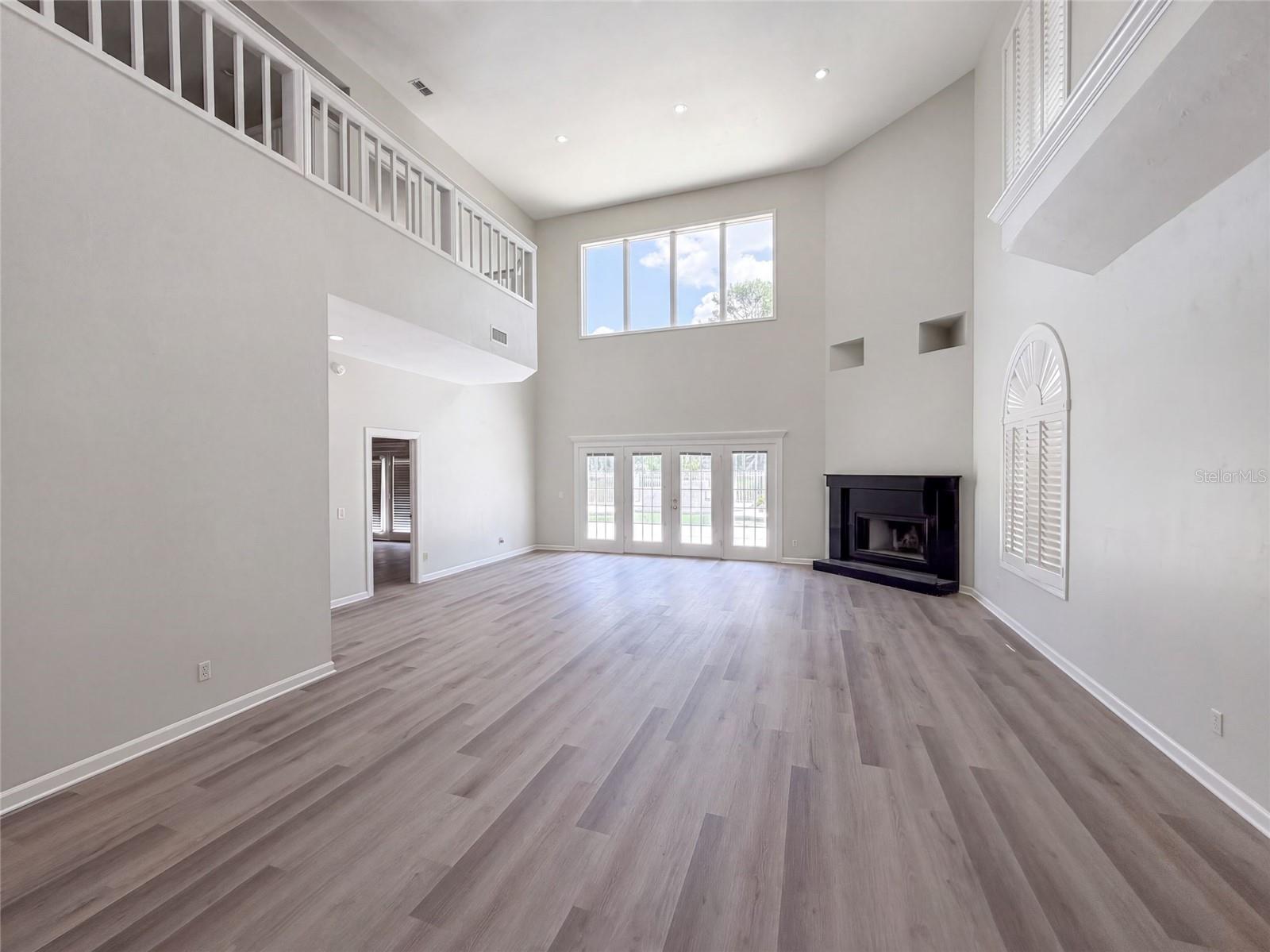 24 Bay Pointe Dr, Ormond Beach, FL 32174 photo