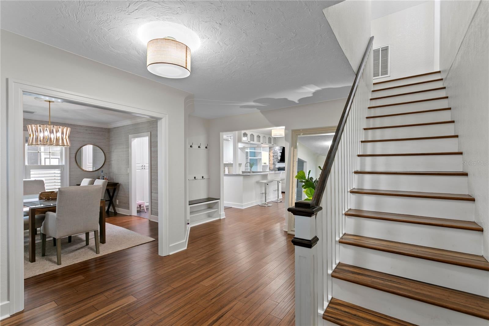 416 19 Ave, Saint Petersburg, FL 33704 photo