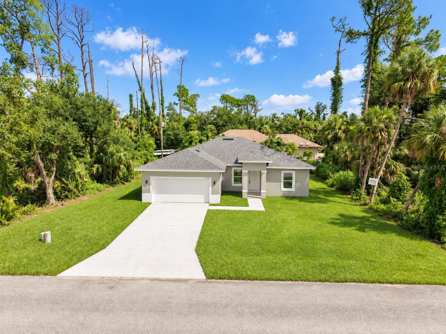 17104 Doyle Ave, Port Charlotte, FL 33954 photo