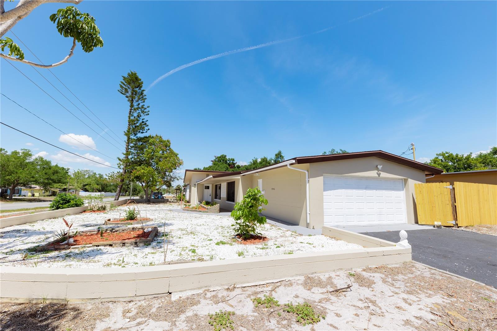 4946 Doctor Martin Luther King St, Saint Petersburg, FL 33705 photo