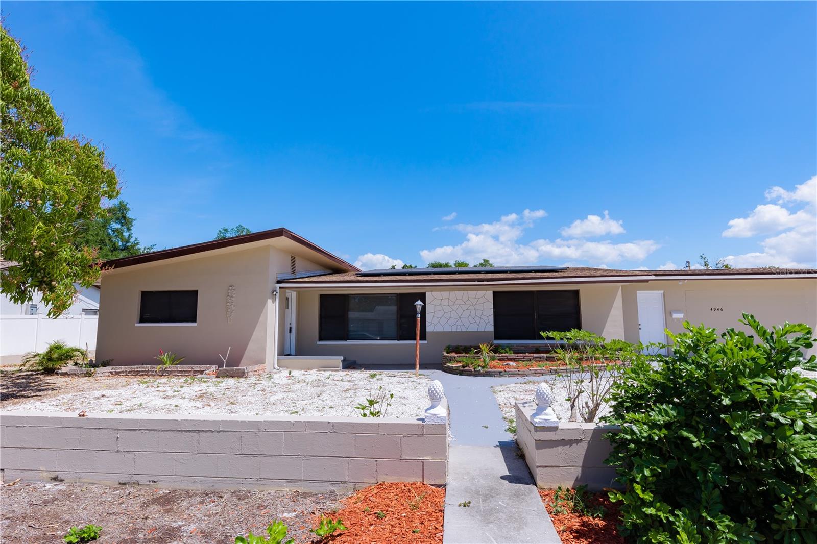4946 Doctor Martin Luther King St, Saint Petersburg, FL 33705
