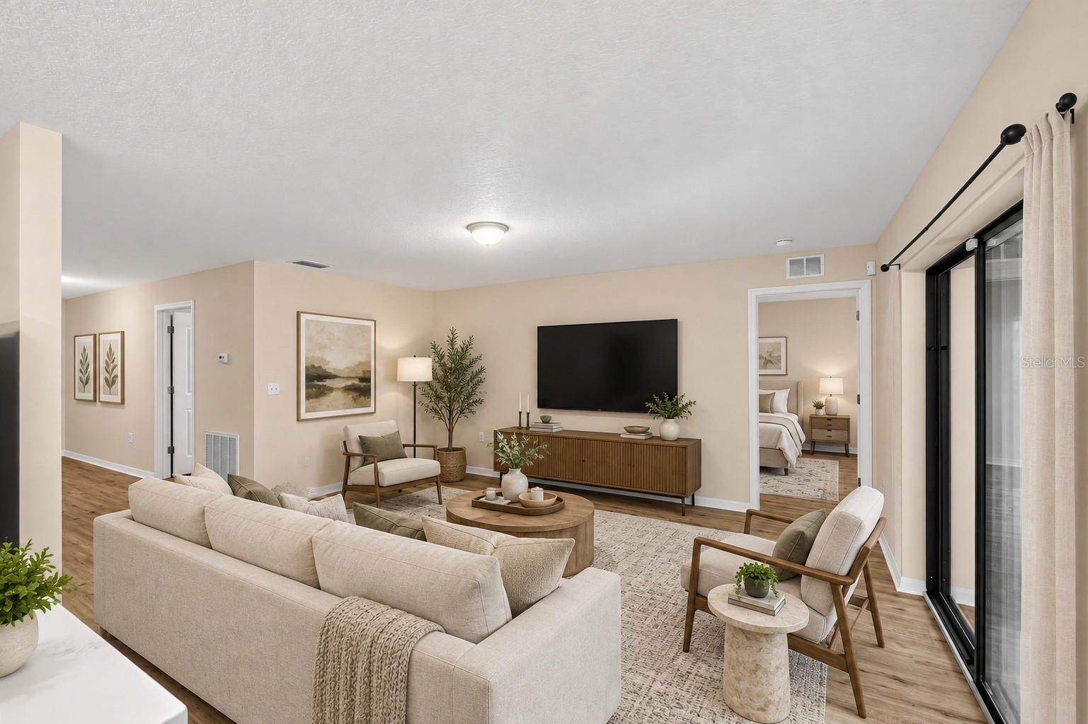 2659 Rotherham Rd, Tavares, FL 32778 photo