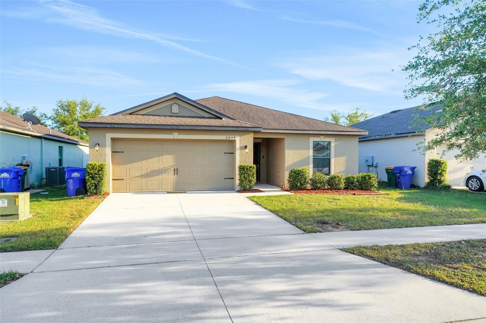 2659 Rotherham Rd, Tavares, FL 32778 photo