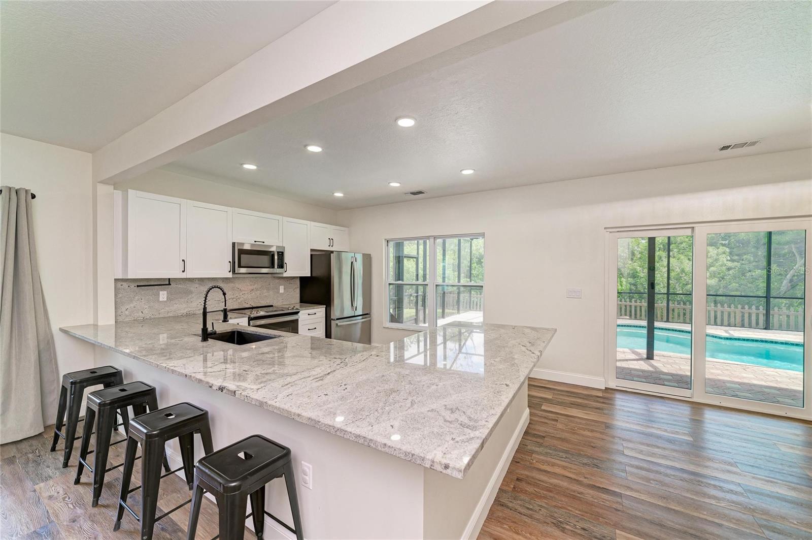 3220 37 Terrace, Bradenton, FL 34208 photo