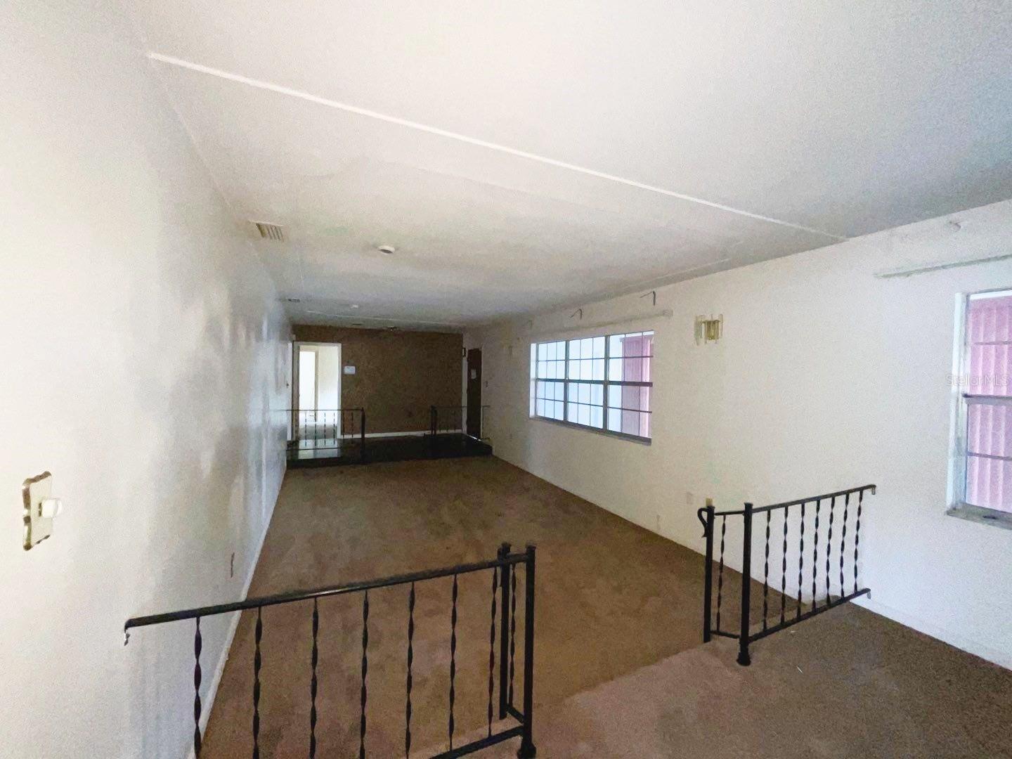 603 W Ocala St, Umatilla, FL 32784 photo
