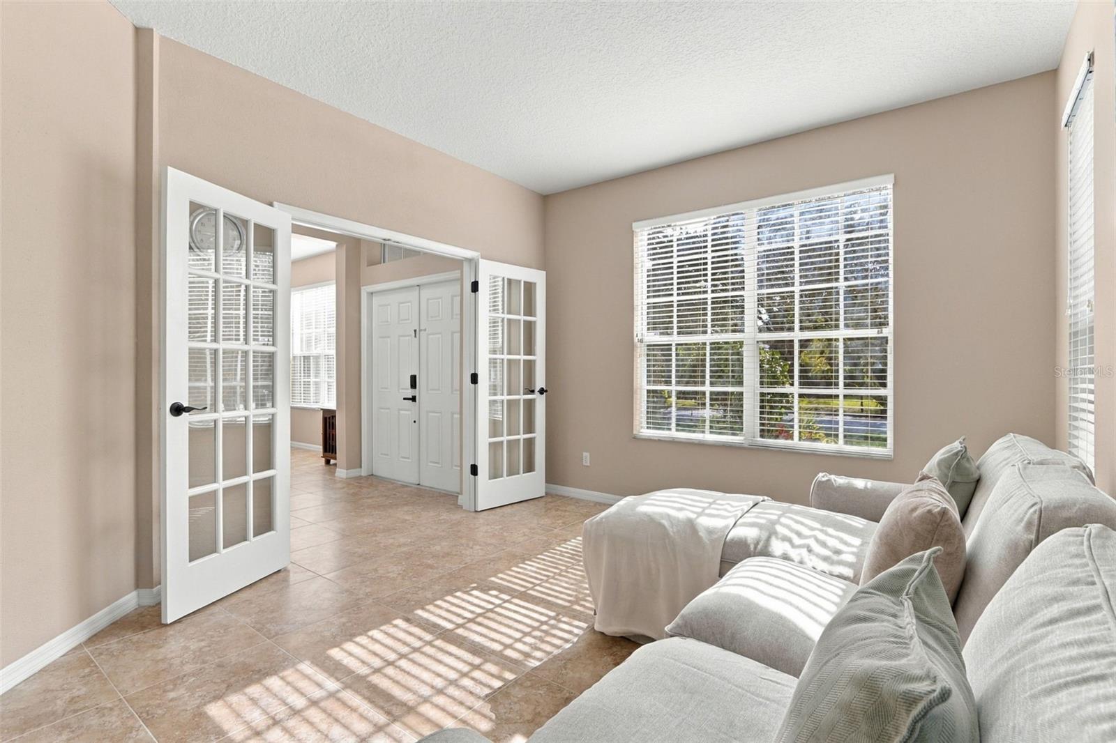 3293 Red Ash Cir, Oviedo, FL 32766 photo