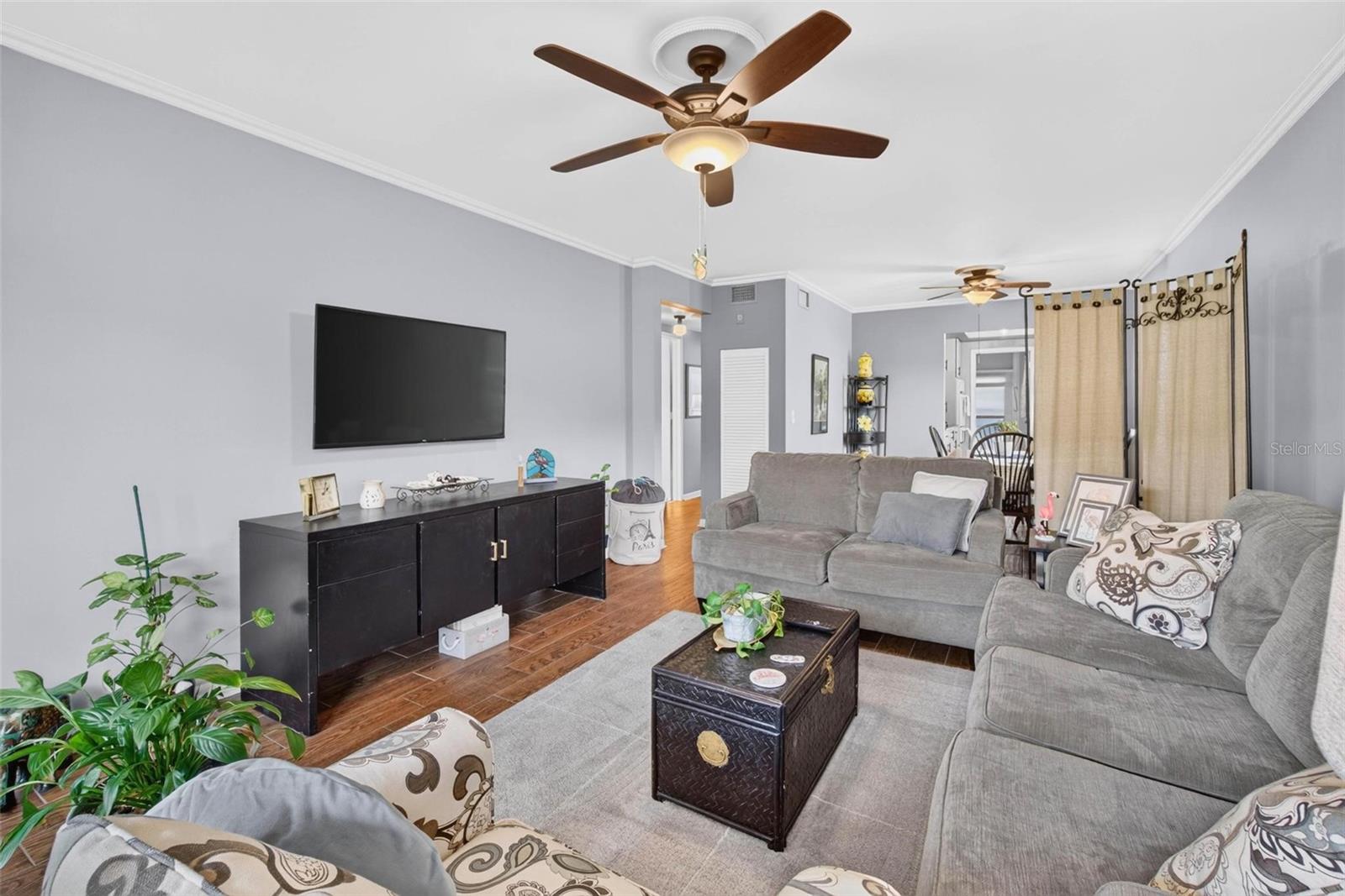 1900 58 Ave #14, Saint Petersburg, FL 33714 photo