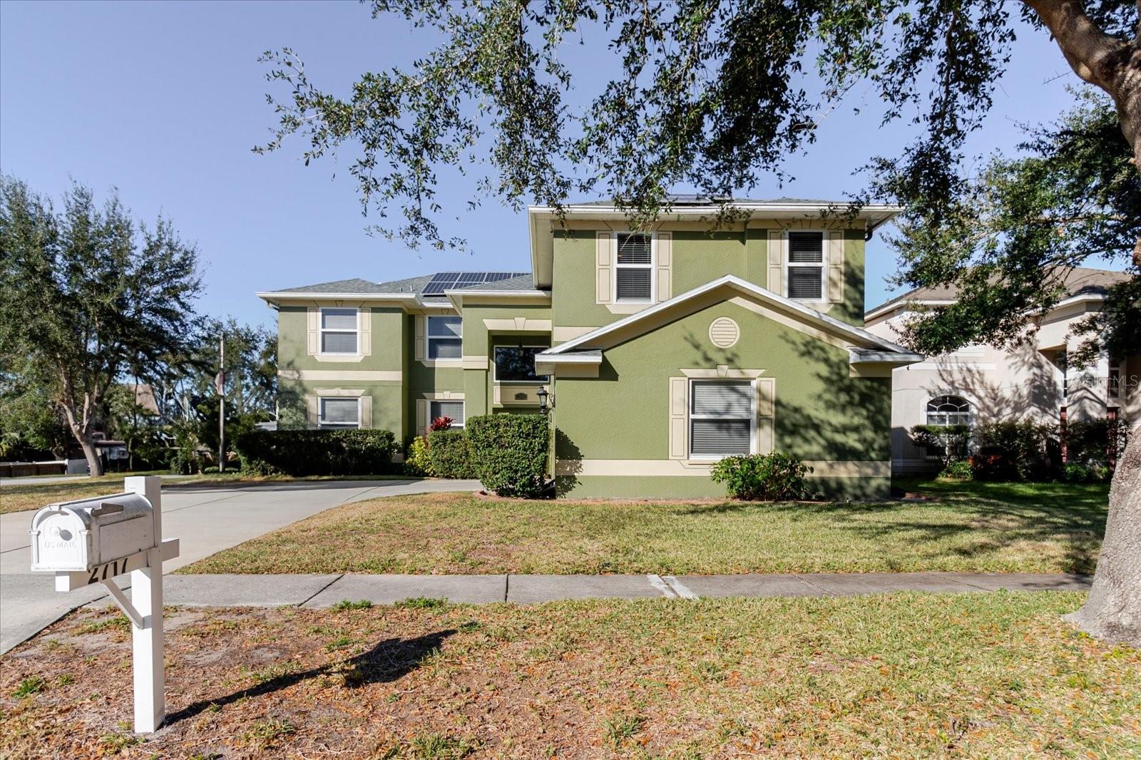 2717 Avon River Dr, Valrico, FL 33596 photo